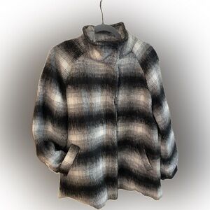 Me Jane medium light weight black and white plaid jacket